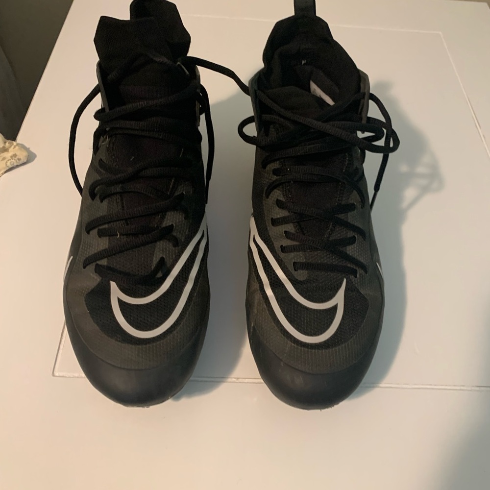 Nike Huarache lacrosse cleats men’s size 11.